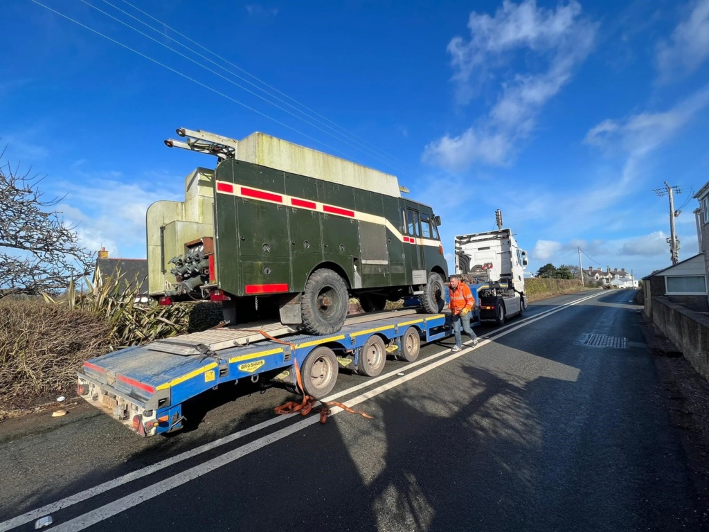 Arrival of the fire engine glamping pod